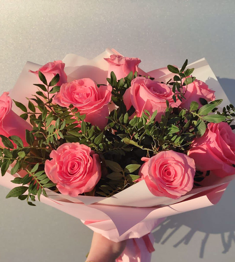 Купить Букет роз "Рандеву" с доставкой по Магнитогорску